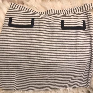 Brooks Brothers skirt size 10.